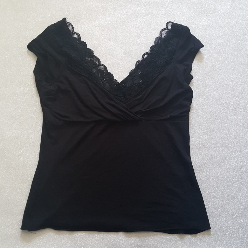 White house black market top size XL